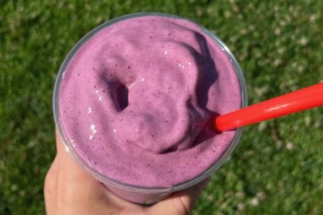 Cheers to Wellness: Must-Try Protein Smoothies for 2025!