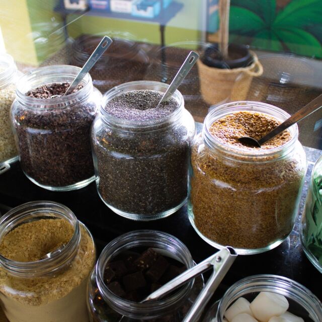 Every scoop, every blend—crafted for taste and performance! The best ingredients for shakes that work as hard as you do💪😋

#ProteinShakes #HealthyLiving #CleanEating #FitFood #WellnessJourney #TheFreshMonkee