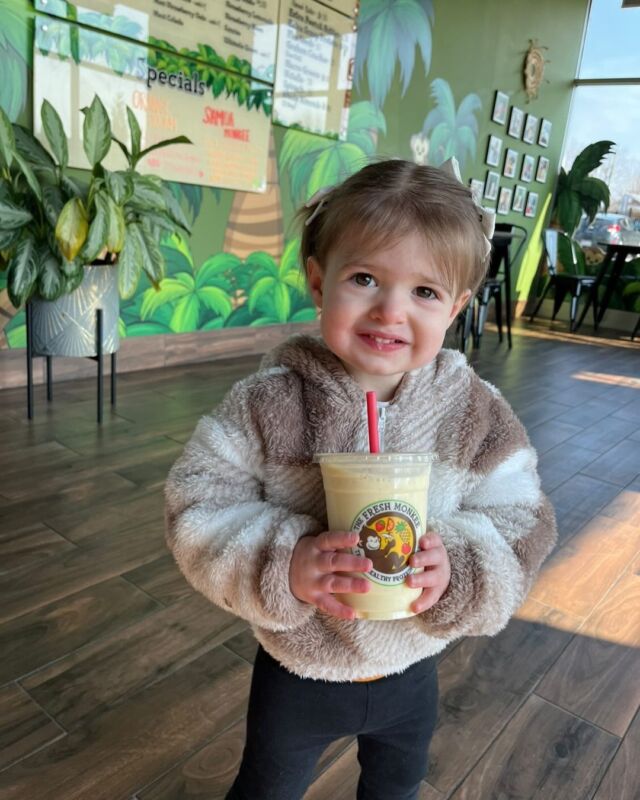 You know what's awesome? Finding a healthy, delicious treat your kids LOVE, that you can feel good about serving them! Traditional pre-packaged smoothies are loaded with sugar and other yucky things - not ours. You'll only find fresh, wholesome fruits and veggies in our protein shakes, with flavors that are guaranteed to cause smiles and full bellies! 😉😊

#InternationalDayOfAwesomeness #TheFreshMonkee #Smoothies #Smoothie #ProteinShakes #HealthyShakes #CleanEating #MealReplacement #HealthyLiving