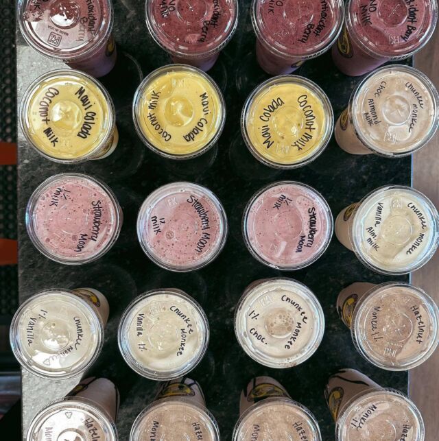 Taste the rainbow! 🌈 Protein shakes for the whole family, the whole team, or the whole office!

#TheFreshMonkee #Smoothies #Smoothie #ProteinShakes #HealthyShakes #CleanEating #MealReplacement #HealthyLiving