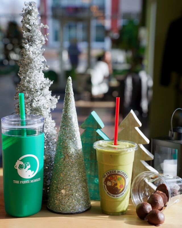 ‘Tis the season to fuel up and feel good!🎄 Wishing everyone a Merry Christmas Eve full of joy, laughter, and delicious protein shakes. Cheers to health, happiness, and holiday magic! ✨