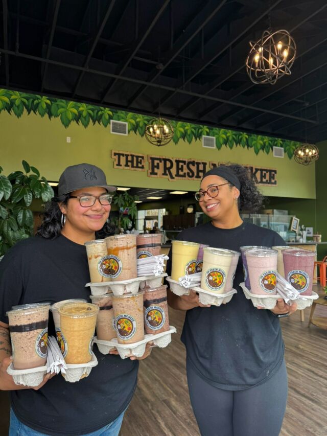 Let us give you a hand! Fresh & delicious protein shakes made with real ingredients, just for you!🥤🤝

#FreshIngredients #FitnessFuel #MealReplacement #WellnessJourney #NutritiousAndDelicious #TheFreshMonkee